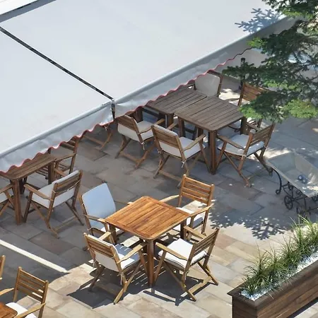 Tunan Hotell Ayvalı