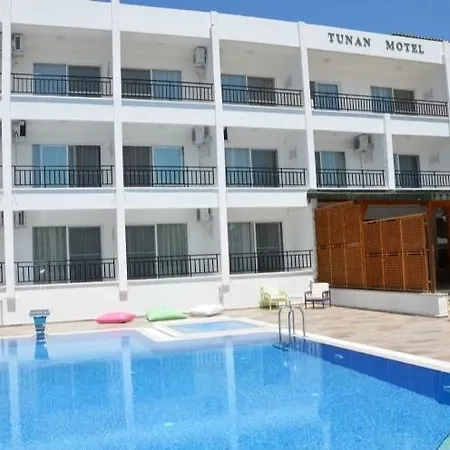 Tunan Hotel Ayvalik