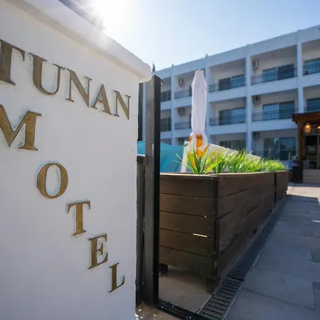 Hotel Tunan