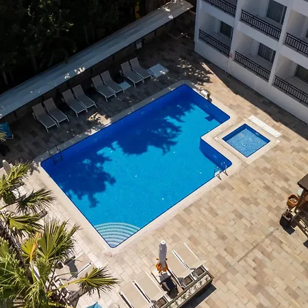 Hotel Tunan 3*