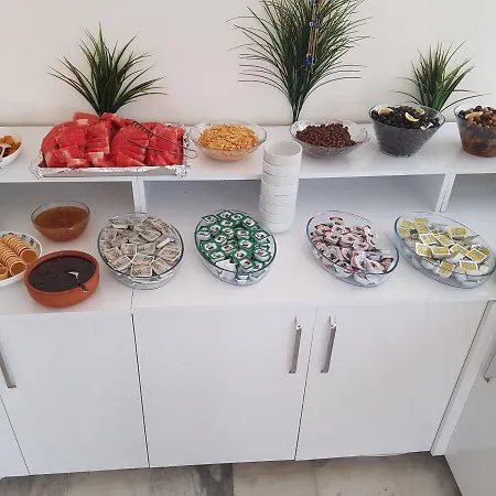 Tunan Hotel Ayvalik